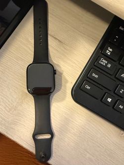 Apple Watch Series 11(GPS + Cell)
