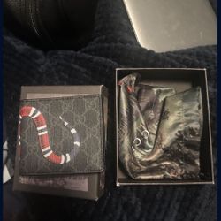 Gucci Snake Wallet