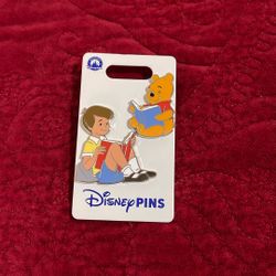 Disney Pins 