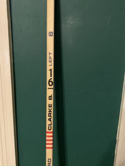 Autographed Philadelphia Flyers Official Game Sticks 