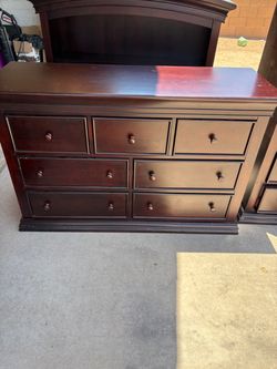 7 drawer double dresser