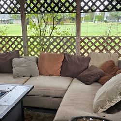 Free Sofa. 
