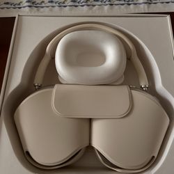 Apple AirPods Max with Smart Case | Starlight, USB-C
