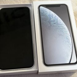 iPhone Xr 64GB (White)