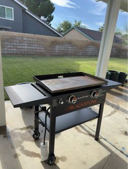 Blackstone 2-Burner Outdoor Flat Top Griddle