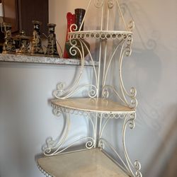 Shelves/Floor Stands