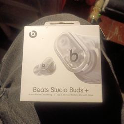 Beats Studio Buds +