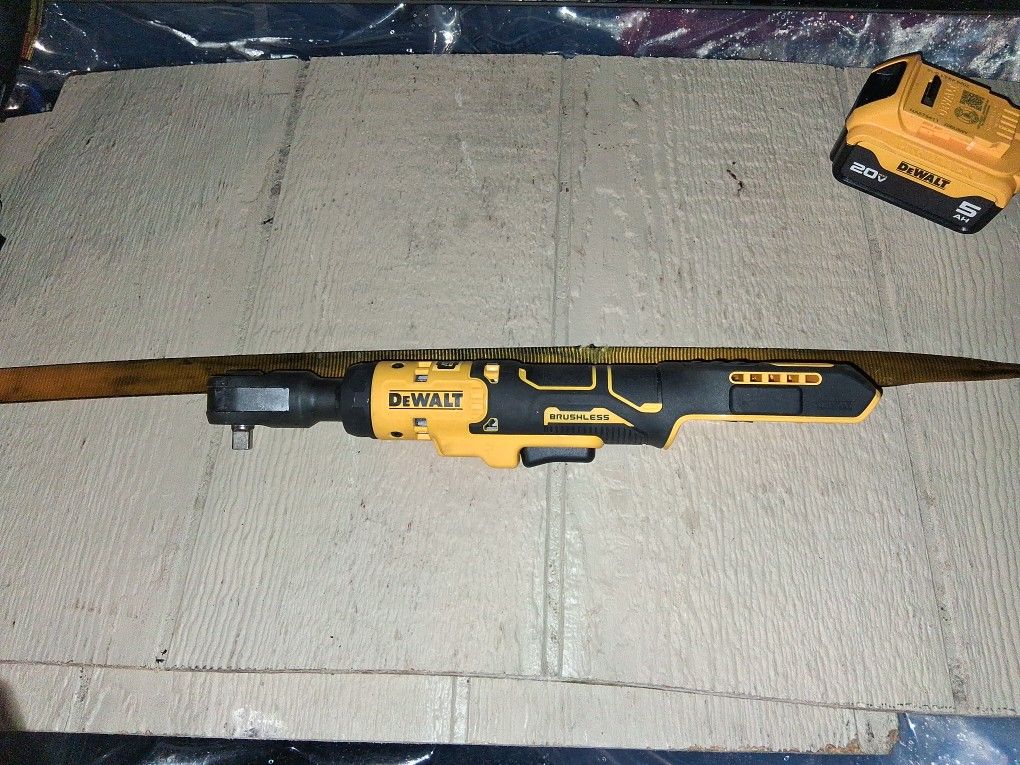 DeWalt 3/4 Inch Drive Ratchet