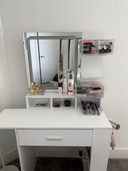 White vanity for bedroom