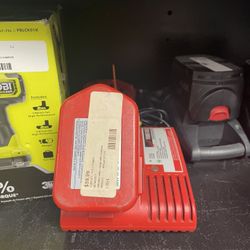 Milwaukee Power Charger With 2 Batteries
