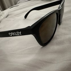 Oakley Sunglasses 
