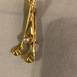 Gold Tone & Faux Pearl Golf Clubs Brooch