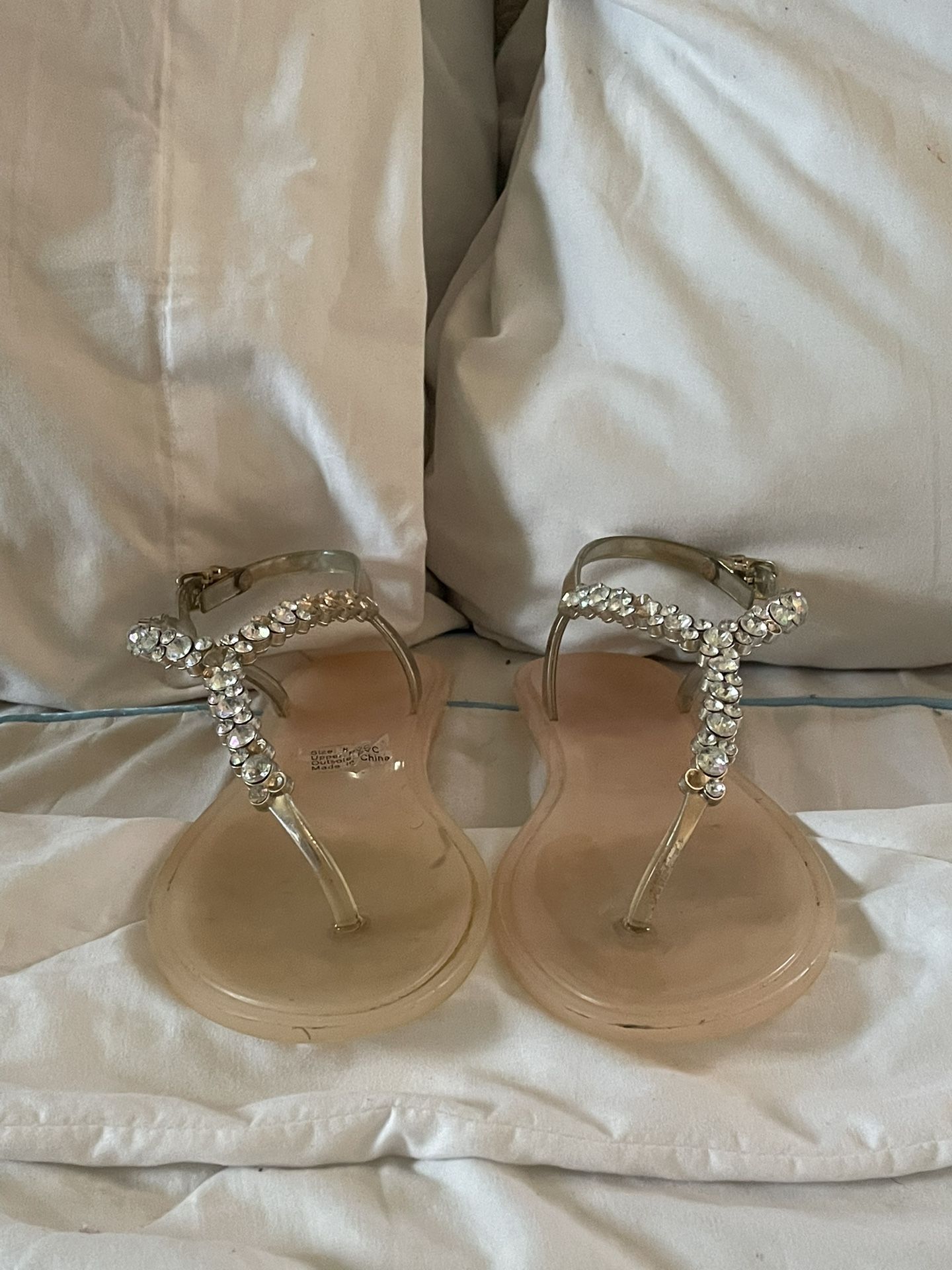 Olivia Miller Size 8 OMP-2188 Clear Glitter Sandals Casual Buckle Shoes