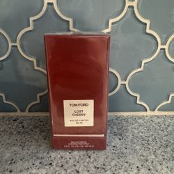 Tom Ford Lost Cherry Parfum 1of1