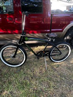 Monster Energy Cruiser Bike
