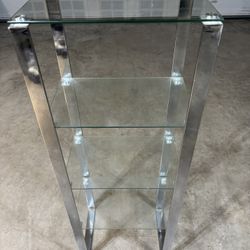 Shelf with glas boards