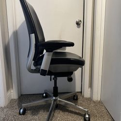 Steelcase Amia Office Chair -leather 