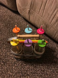 Party caddy glass bottles