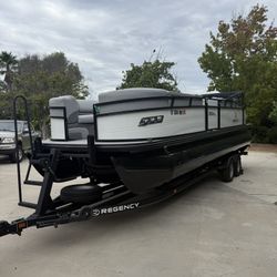 2023 Regency Tritoon