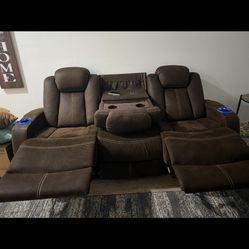 Electric Recliner Phone Charging Couch