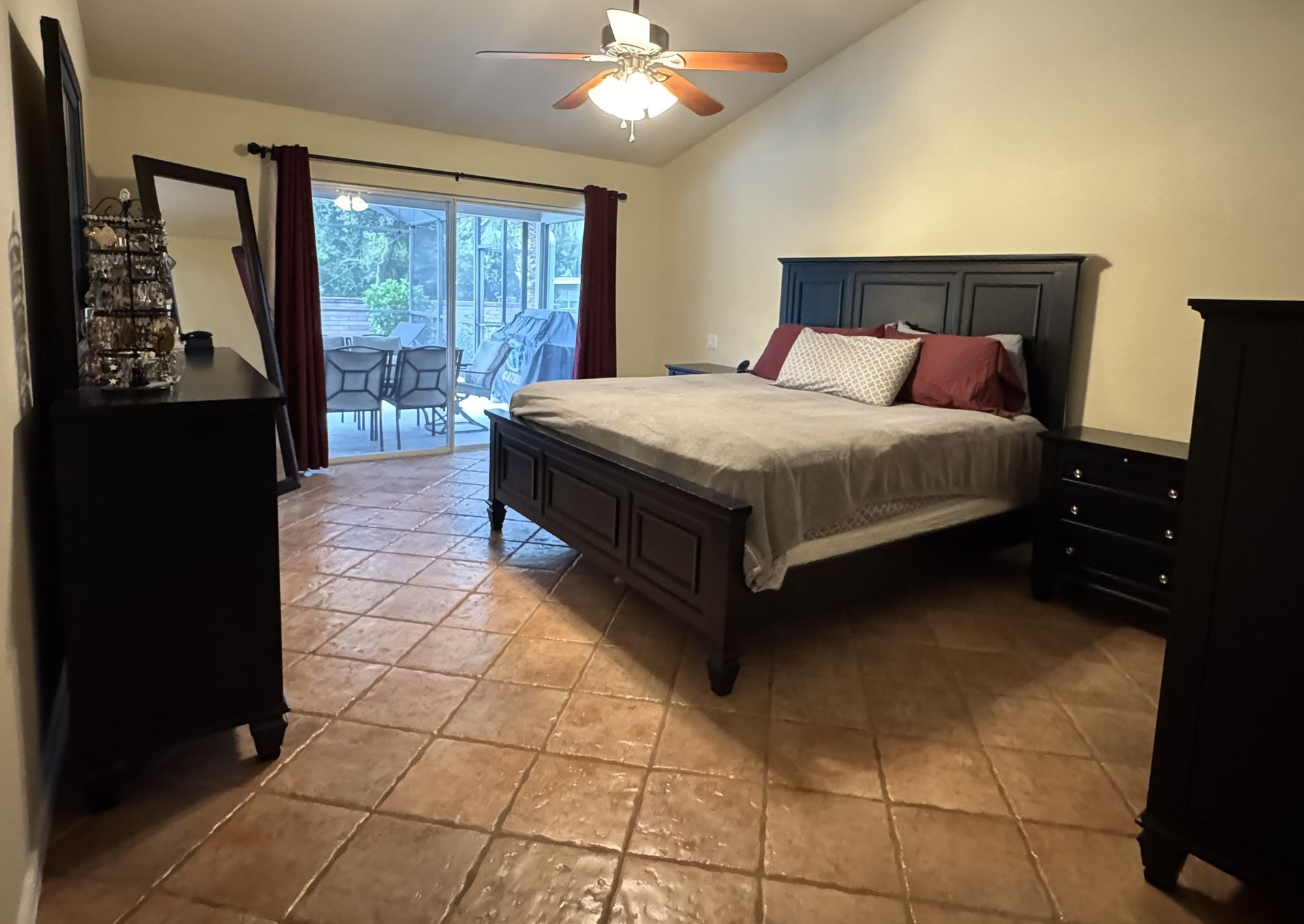 King Size Bedroom Set