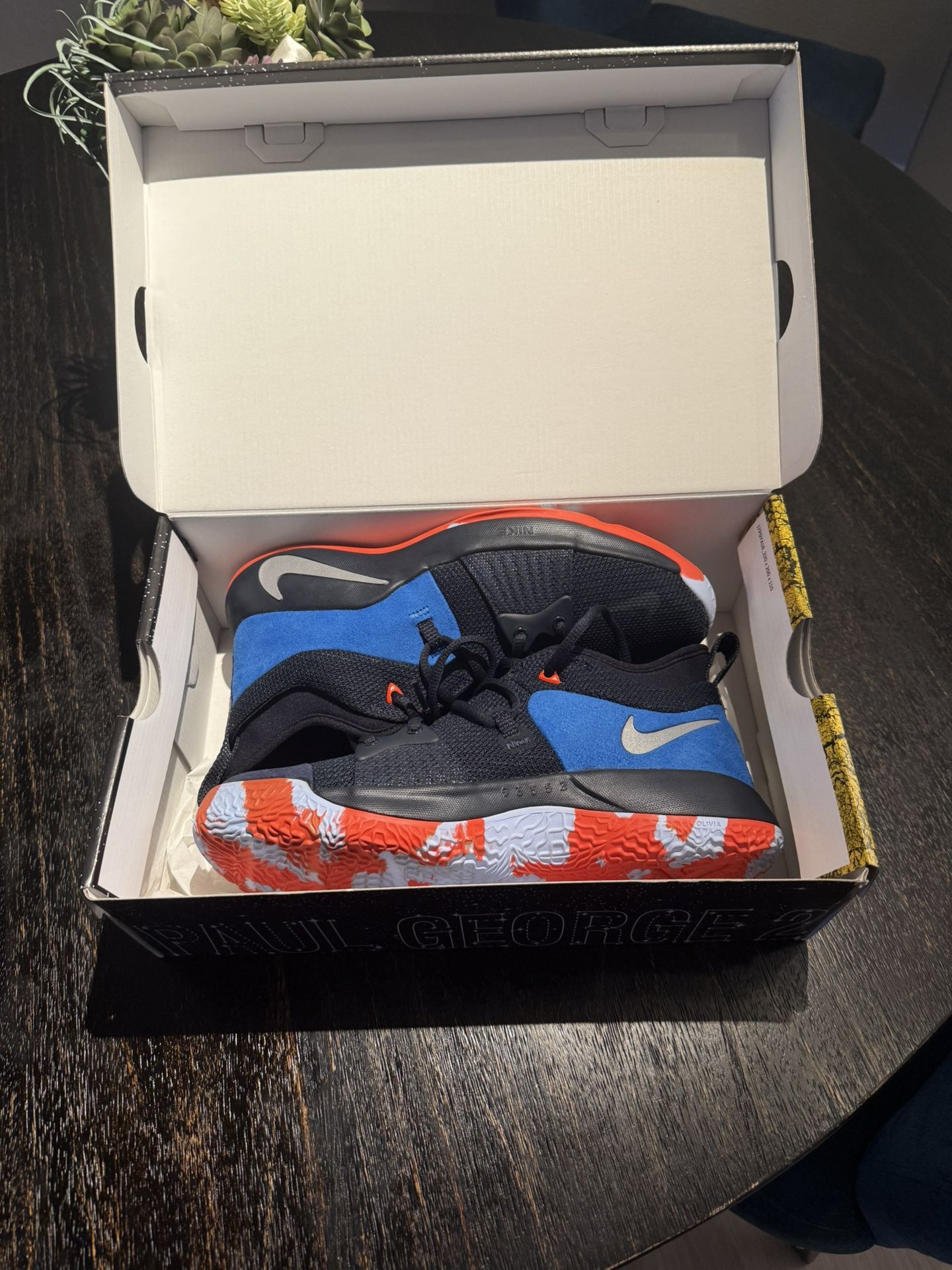 Nike Paul George 2 (PG2) Kids Basketball Shoe