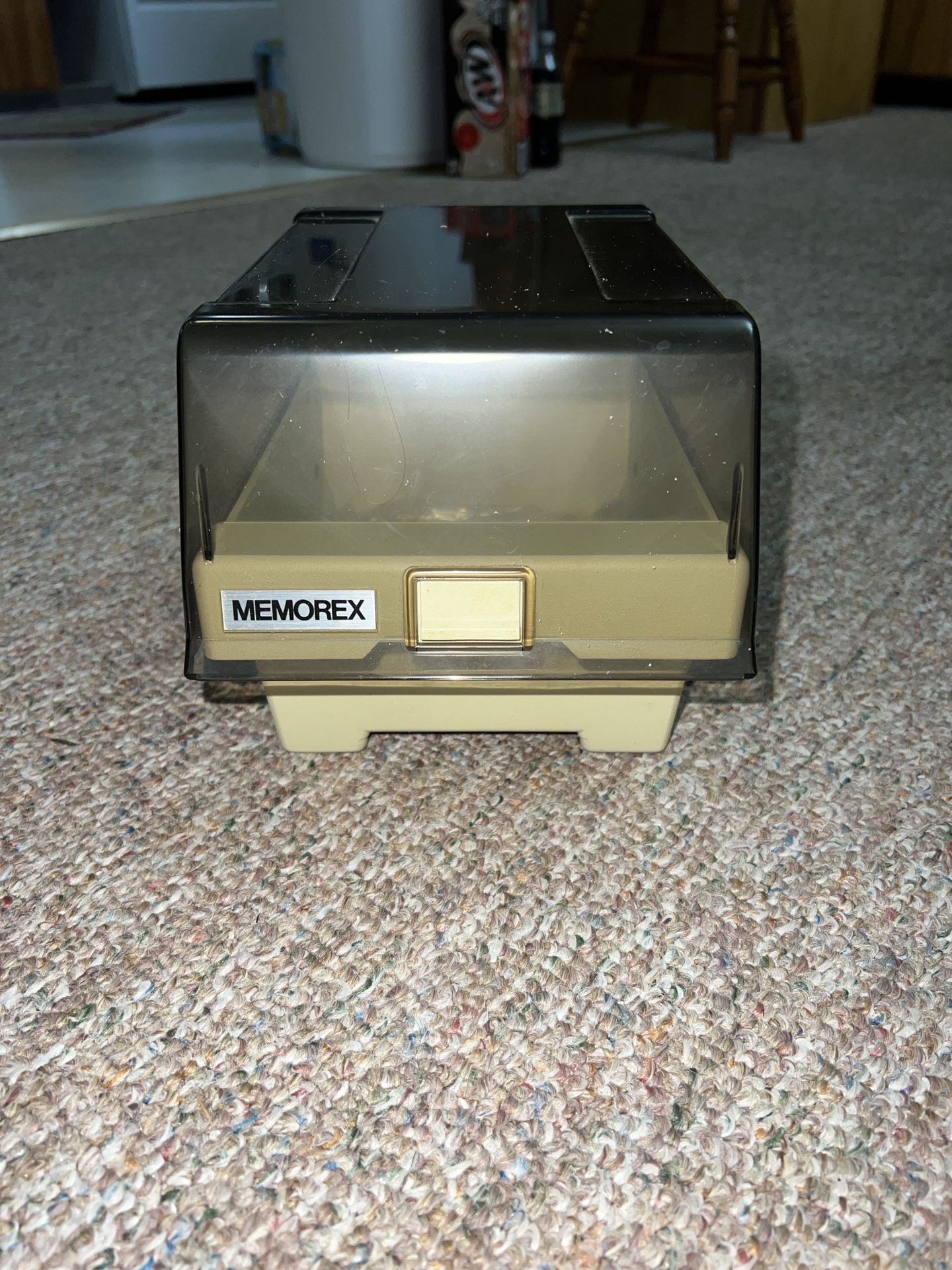 MEMOREX Floppy Disk holder. Is discolored from age see pics