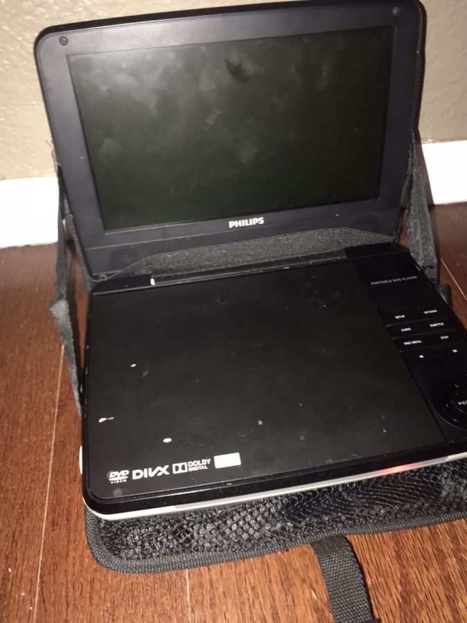 Portable DVD player