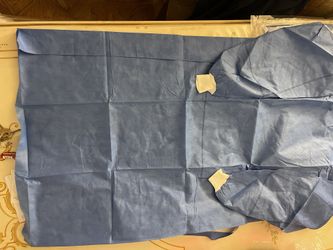 Disposable Isolation Gowns – Bulk Lot – Medical / Cleaning / Salon Use