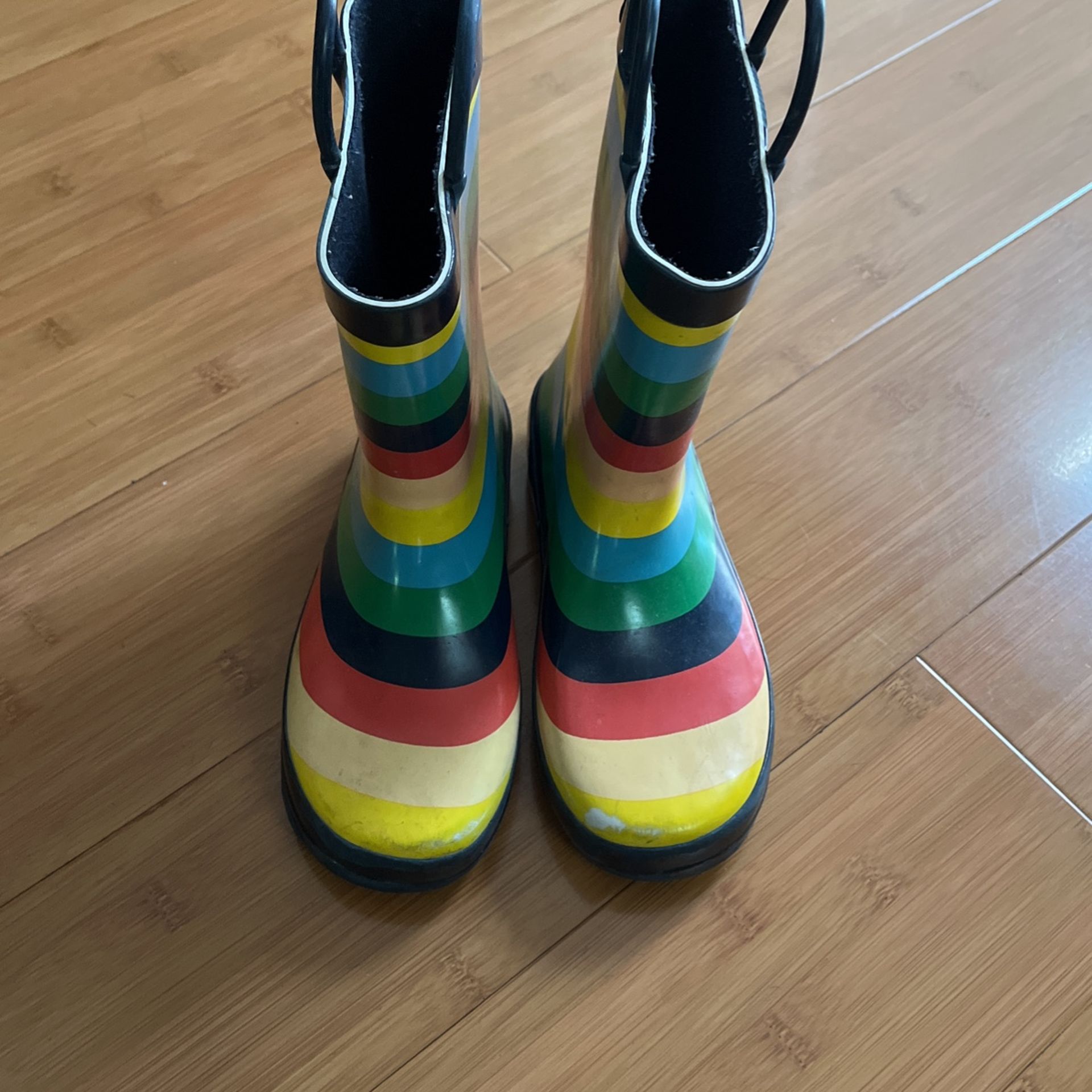 Rainbow Kids Size 13 Rain Boots 
