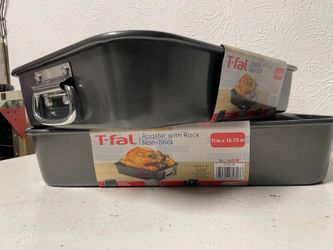 T-Fal roaster Pan Last two left $35 each $60 for both