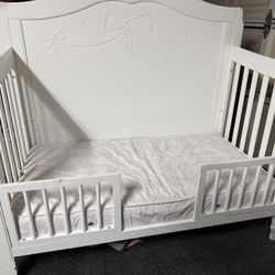 Storkcraft Princess 4-in-1 Convertible Crib - White