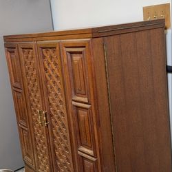 Elegant Wooden Bar Cabinet