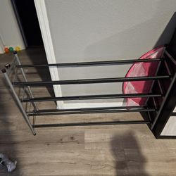 Adjustable Shoe Rack