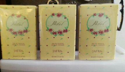 Perfume de JAFRA 🌼