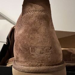 New UGG Men’s Shoe Size 18
