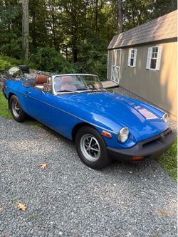 1977 MGB