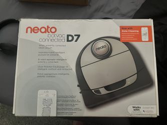 Neato D7 Vacuum 