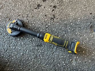 Dewalt 20V Atomic 4” Extended Cut-Off Tool (Tool Only)