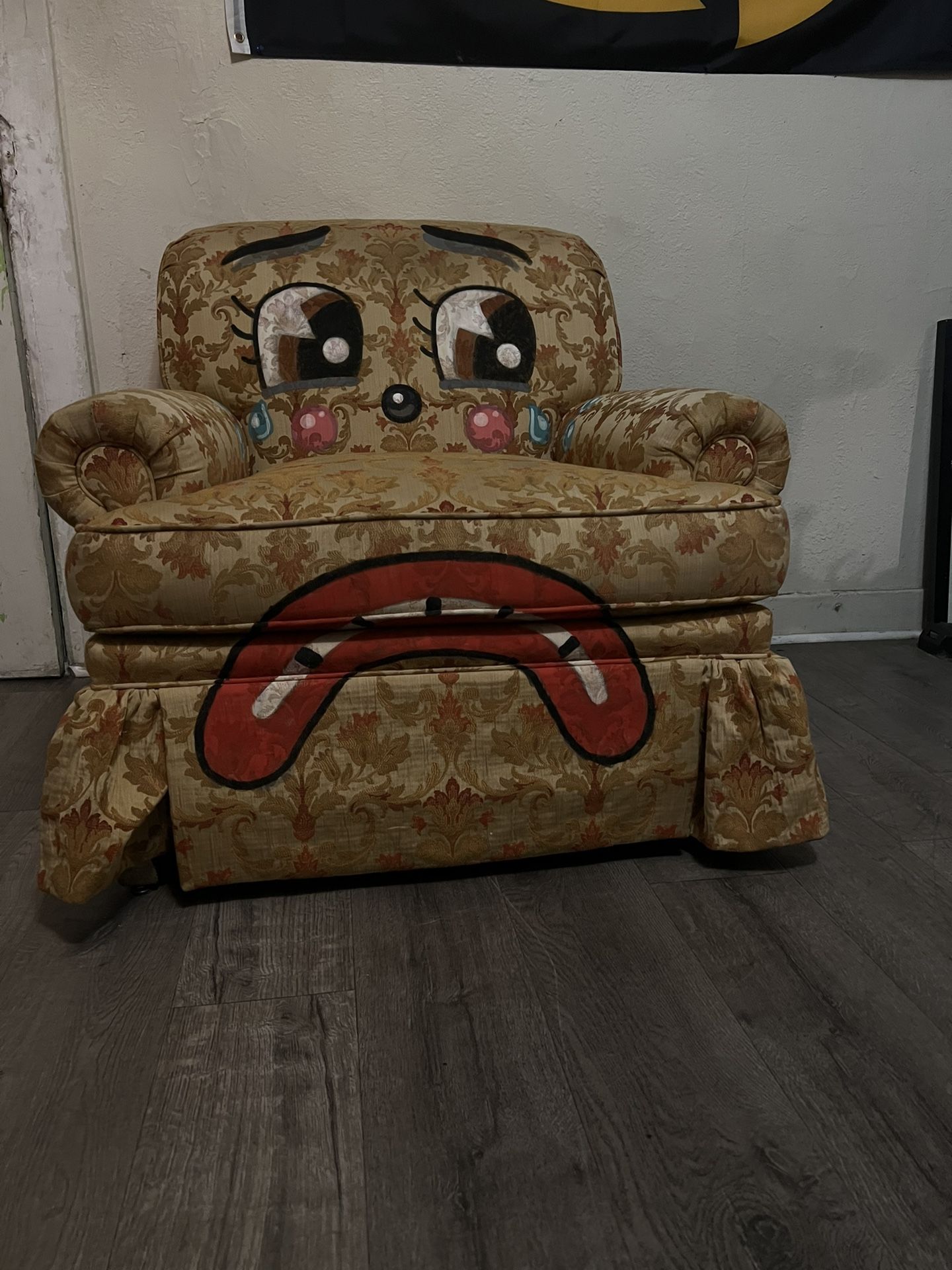 Lonesometown Art Couch