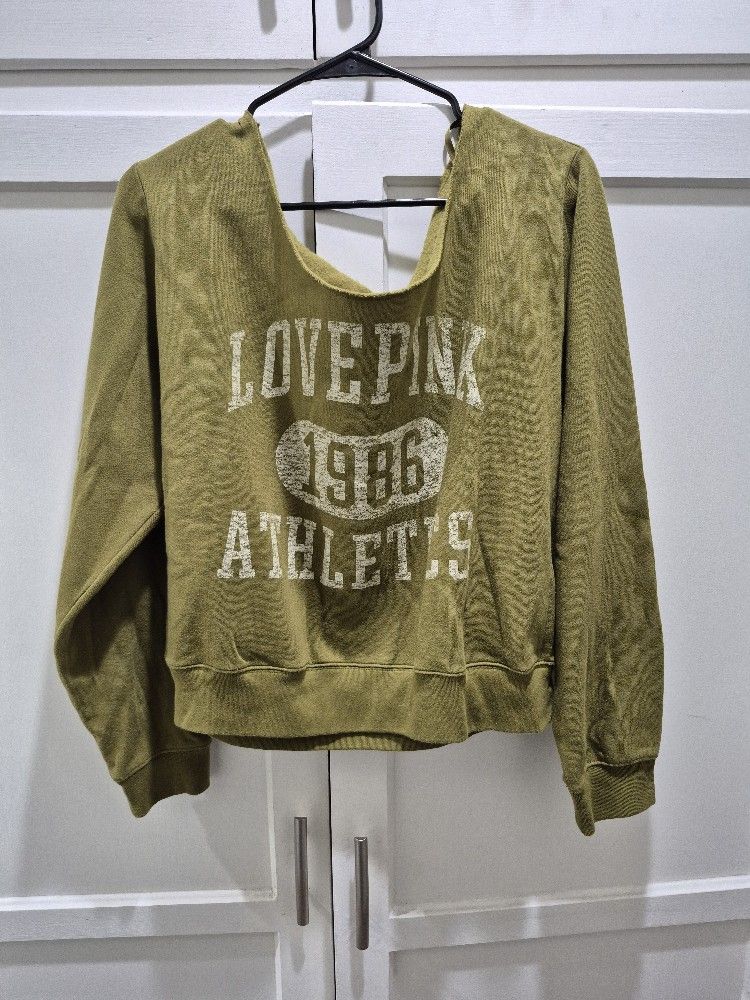 VS Pink Sweatshirt