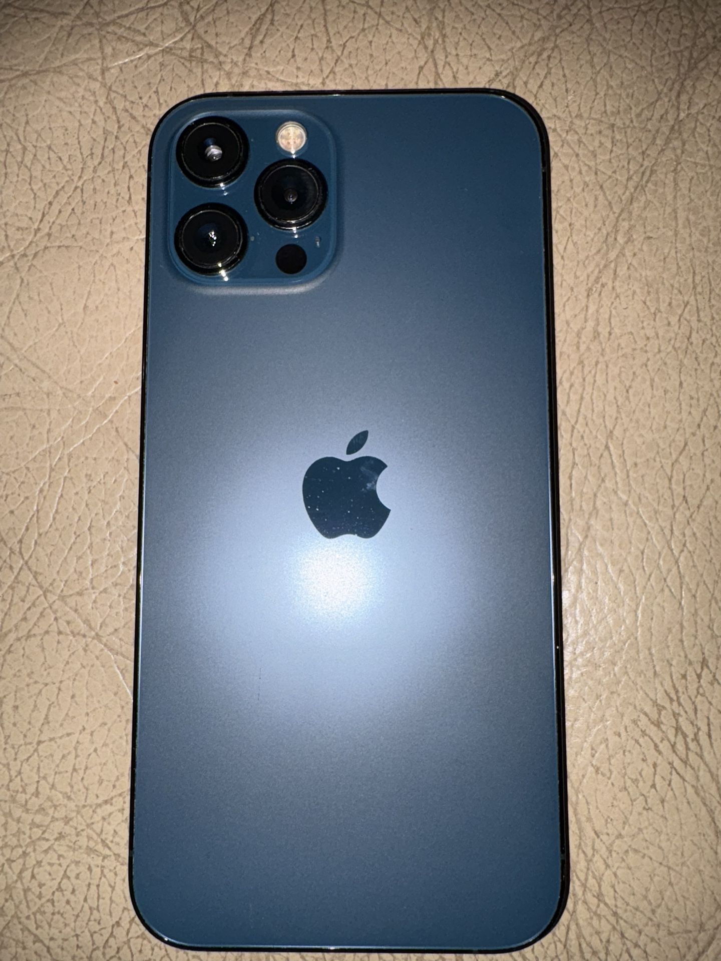 iPhone 12 Pro Max iCloud Lock