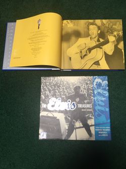 Elvis Memorabilia Book Pkg Highly Collectible