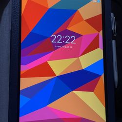 Chuwi Hi9 Plus 10” Tablet with 128GB Storage. Has Full Case , Stylus pen and Charger. 