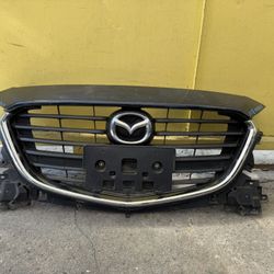 2017-2018 MAZDA 3 GRILLE OEM