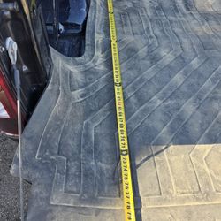 Husky F250 Bed Mat.