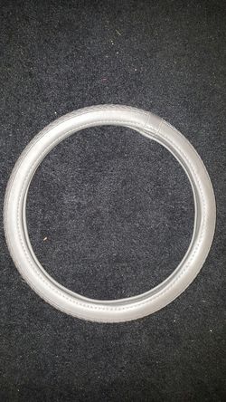Steering wheel cover
