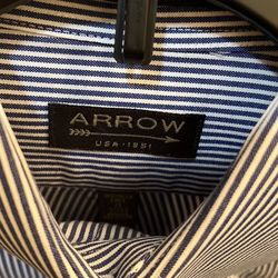 Arrow Mens Shirt Like New Size 15 32/33 Medium