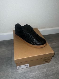 Madrid Black Steve Madden Sneakers