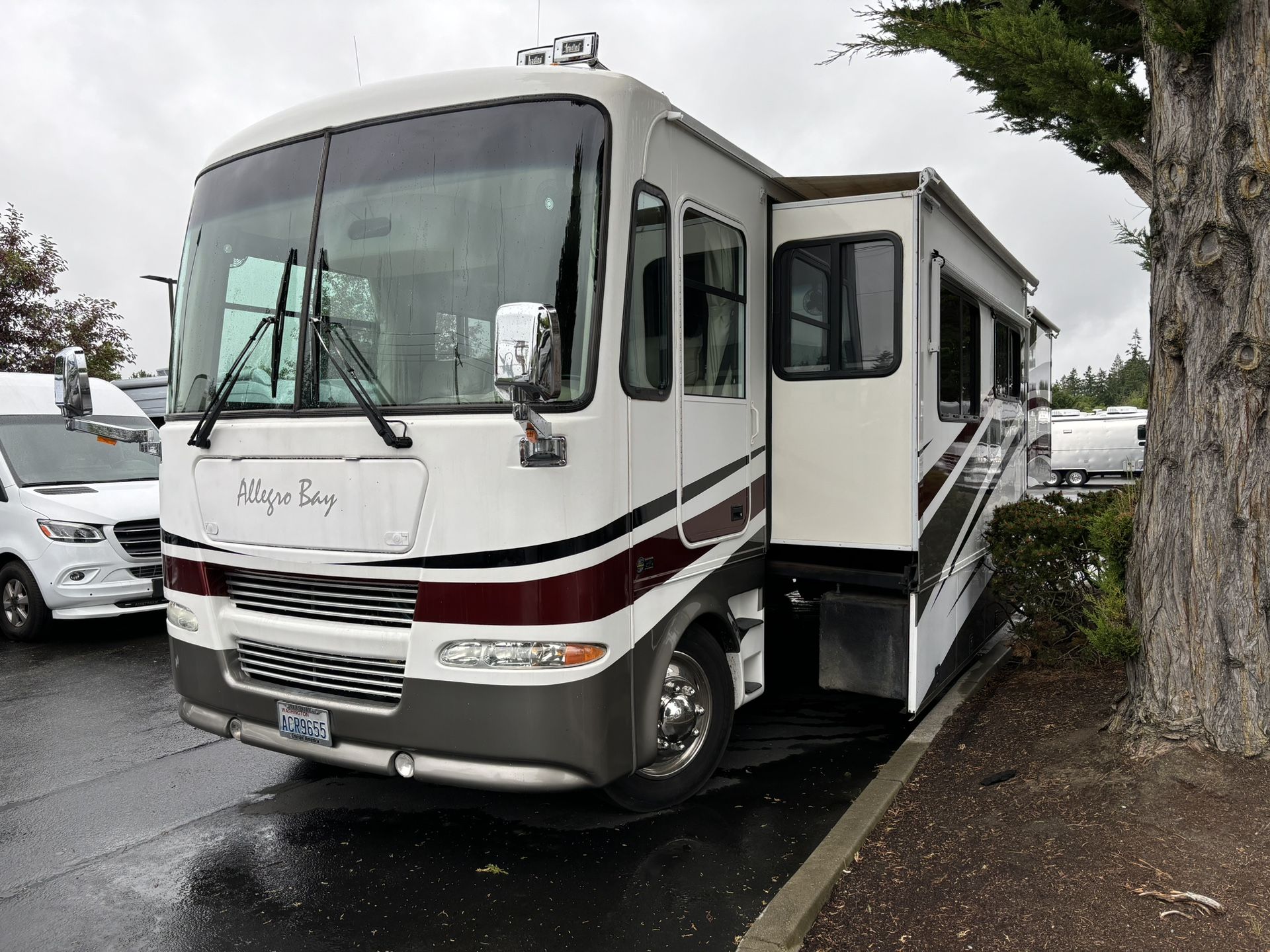 2006 Tiffin Allegro Bay 37DB